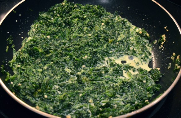 Creamed Spinach Scrambled Eggs Recipe