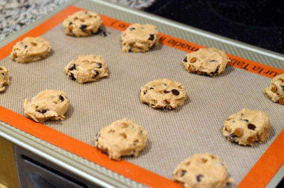 Cinnamon Peanut Butter Chocolate Chip Cookies