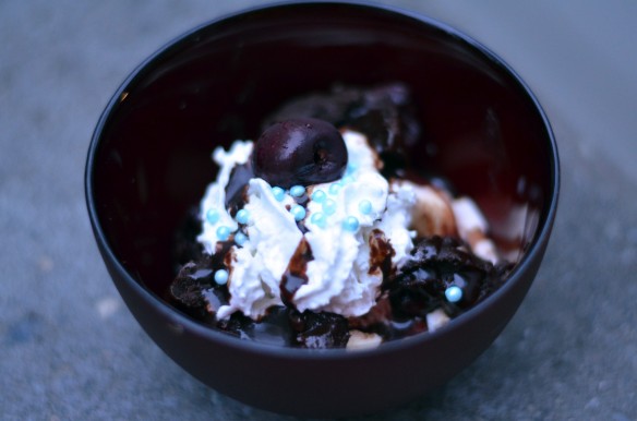 Fancy Brownie Sundaes